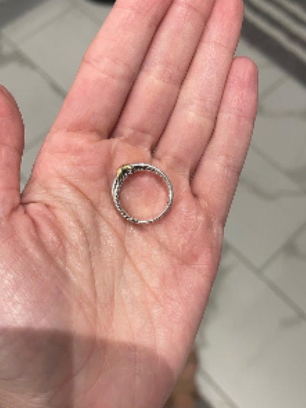 David Yurman crossover two tone ring - Picture 4 of 4